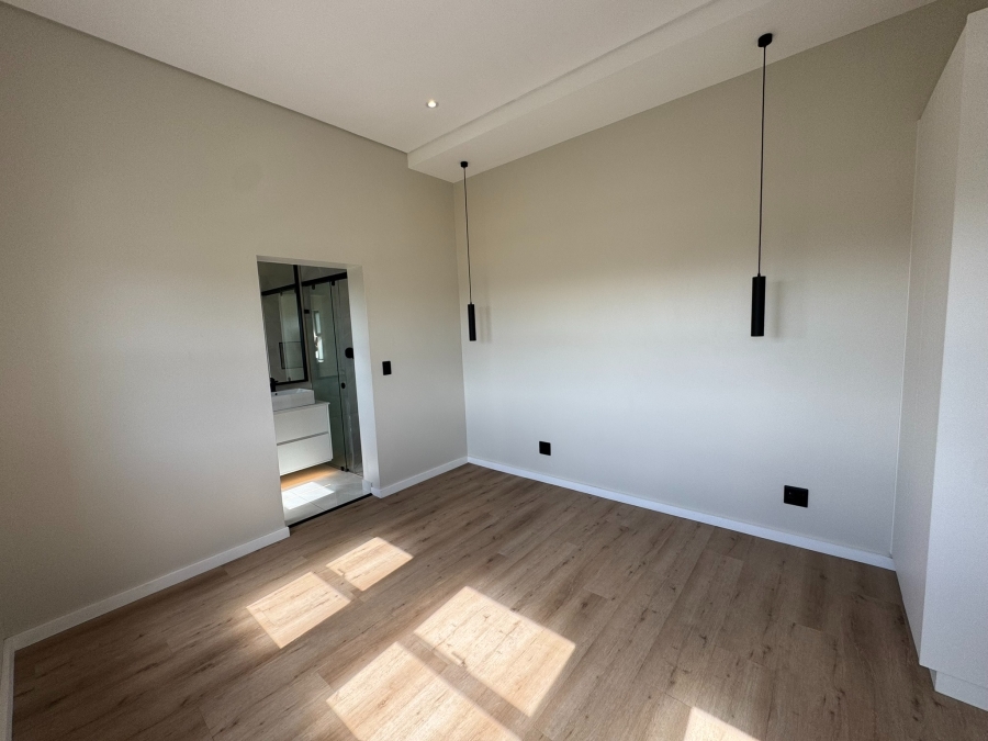 3 Bedroom Property for Sale in Sandown Western Cape